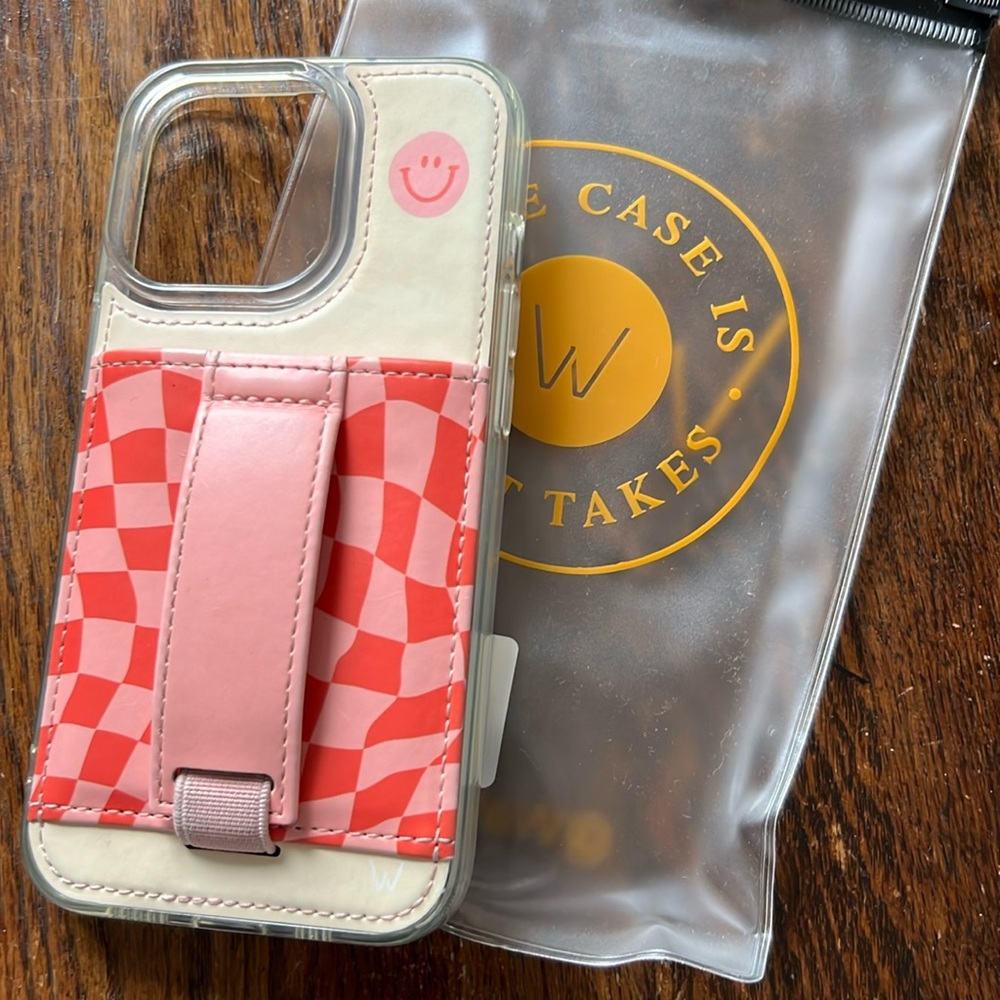 Walls Case IPhone 13 Pro